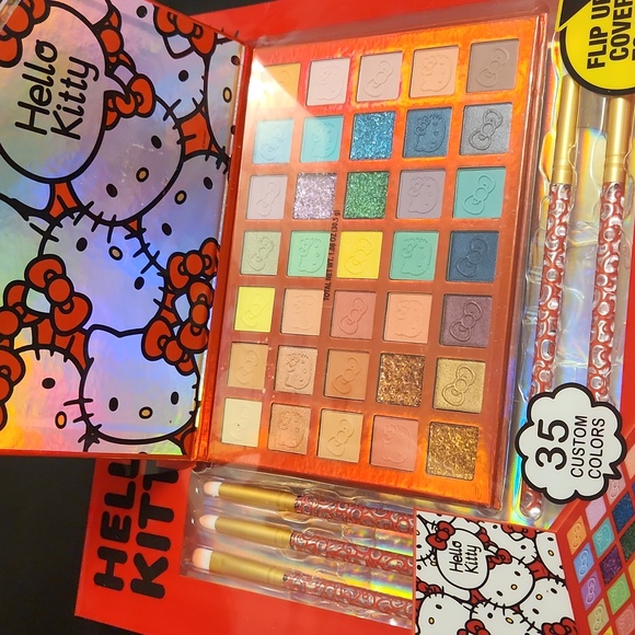Hello Kitty Other - Hello Kitty Eyeshadow Palette